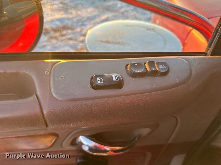 image for item DX3945 2009 Peterbilt 388 semi truck