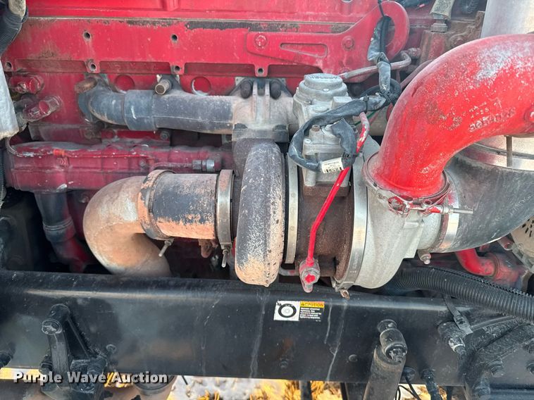 image for item DX3945 2009 Peterbilt 388 semi truck