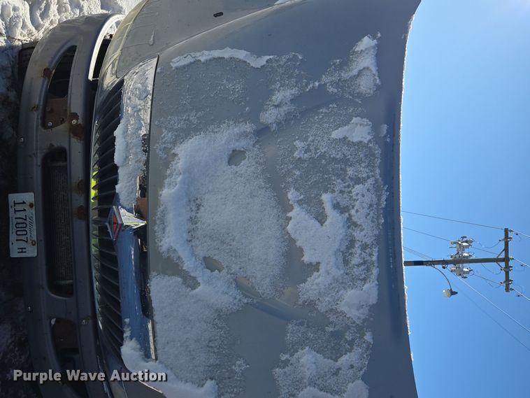 image for item EC3951 2012 International 4300 truck cab and chassis