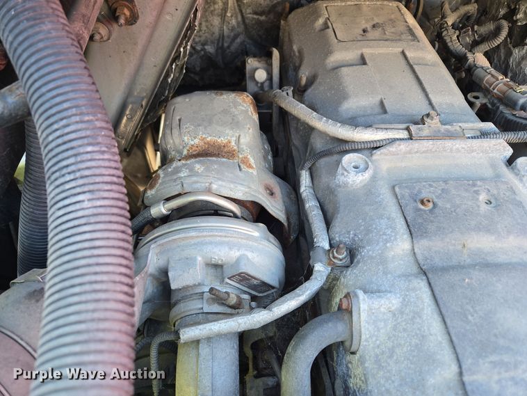 image for item EC3951 2012 International 4300 truck cab and chassis