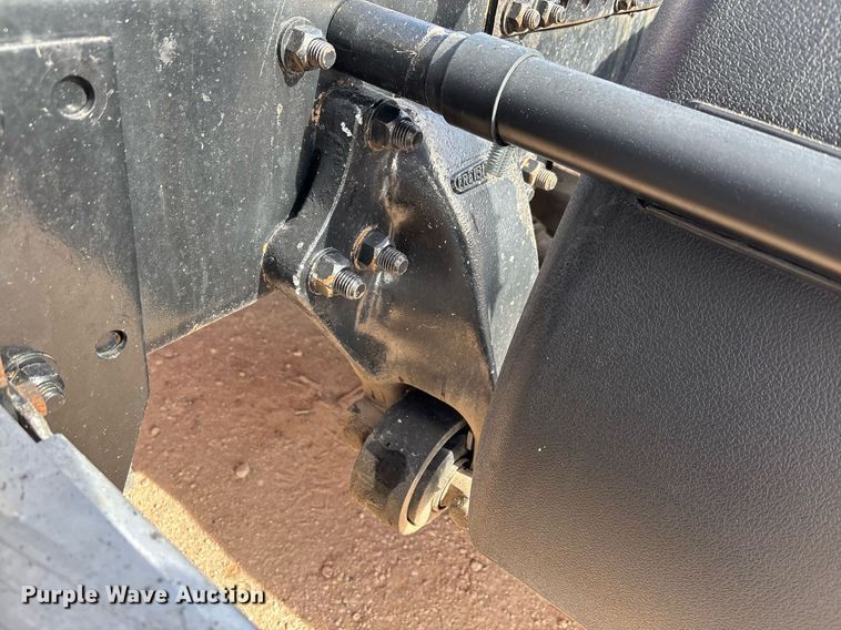 image for item EE0021 1997 Freightliner FLD120 semi truck