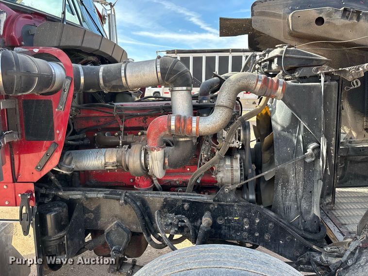 image for item EE0025 2003 Kenworth W900L semi truck