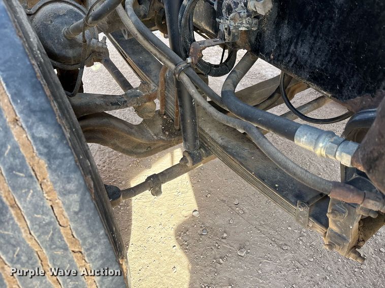 image for item EE0025 2003 Kenworth W900L semi truck