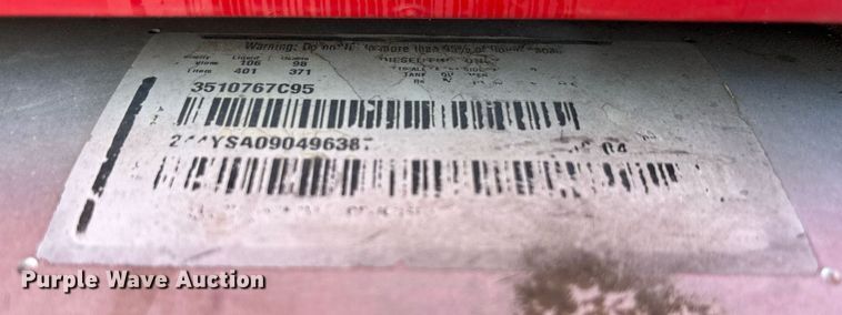 image for item EE0026 2005 International 9400i semi truck