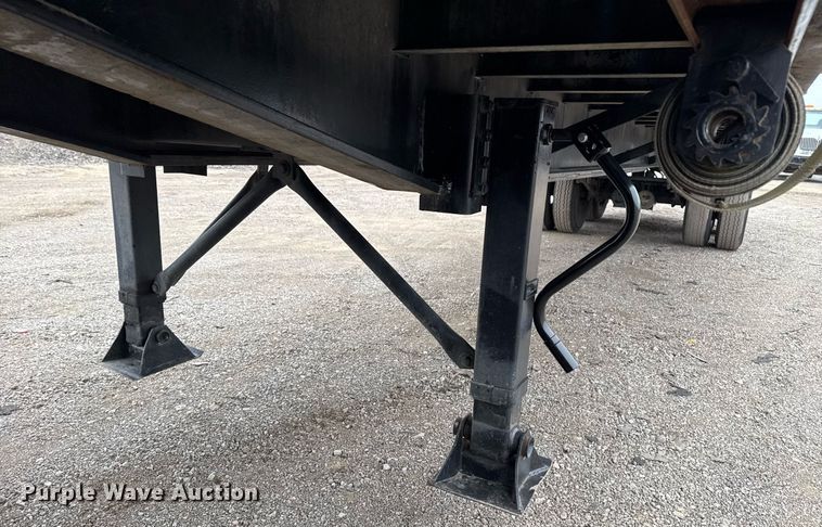 image for item EG2468 1987 Ledwell & Sons Enterprises flatbed trailer