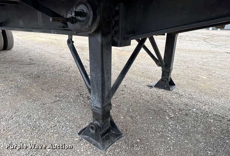 image for item EG2468 1987 Ledwell & Sons Enterprises flatbed trailer