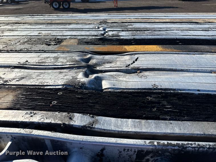 image for item EG2474 2014 Great Dane flatbed trailer