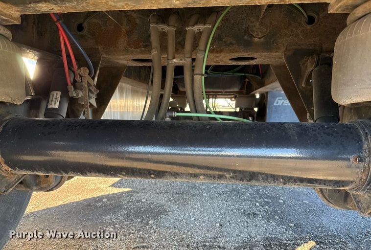 image for item EG2474 2014 Great Dane flatbed trailer