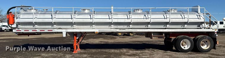 image for item EG2475 2012 Dragon Products Trailers vacuum trailer