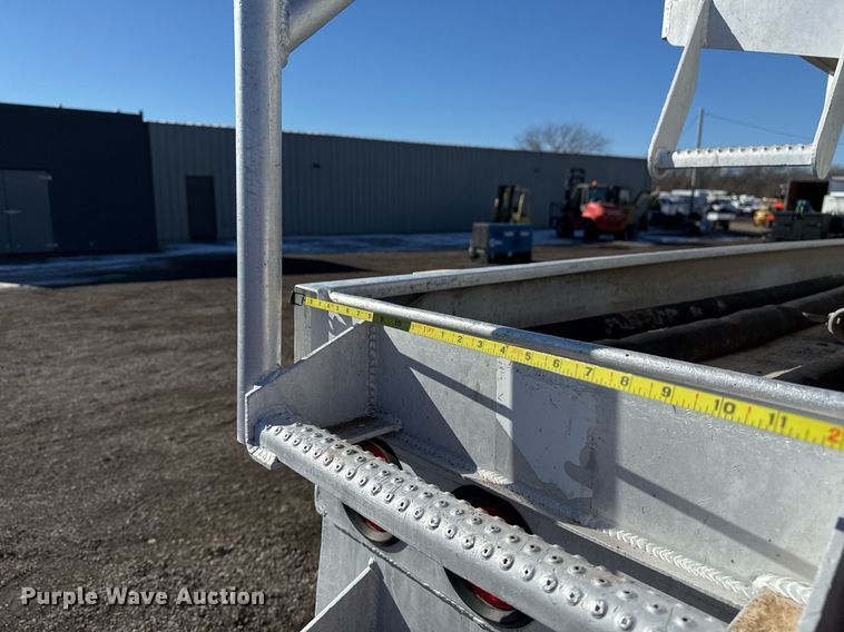 image for item EG2475 2012 Dragon Products Trailers vacuum trailer