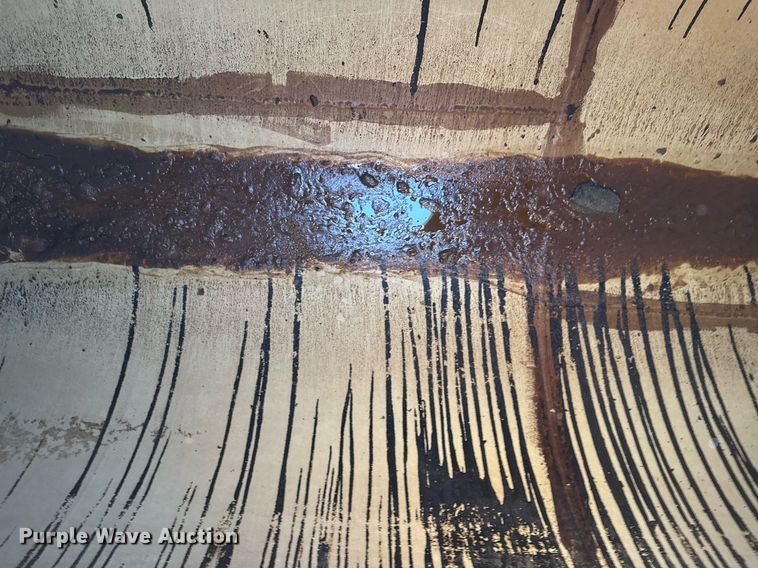 image for item EG2475 2012 Dragon Products Trailers vacuum trailer