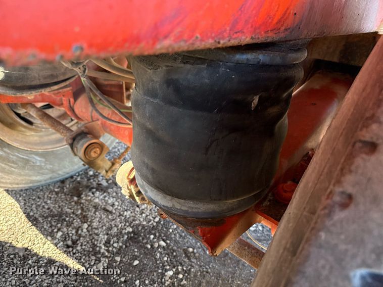 image for item EG2475 2012 Dragon Products Trailers vacuum trailer