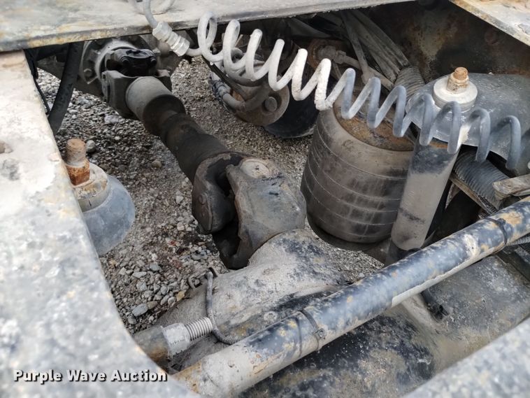 image for item EH0073 2006 Peterbilt 378 semi truck