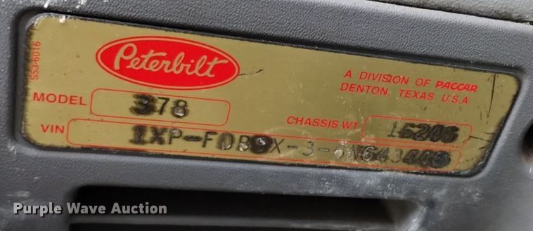 image for item EH0073 2006 Peterbilt 378 semi truck