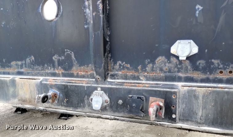 image for item EH0115 1992 Dynaweld flatbed trailer