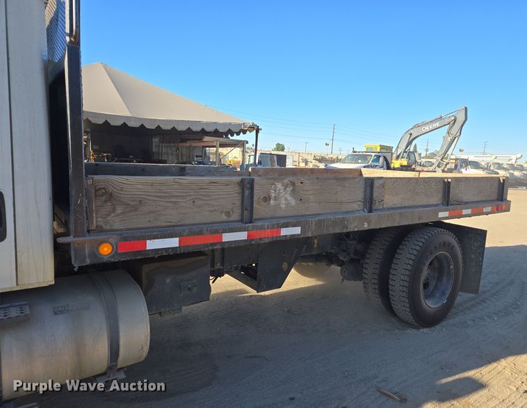 image for item EI4099 2010 International Durastar 4300 dump flatbed truck