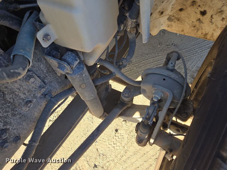 image for item EI4099 2010 International Durastar 4300 dump flatbed truck