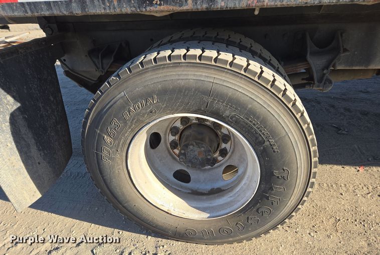 image for item EI4099 2010 International Durastar 4300 dump flatbed truck