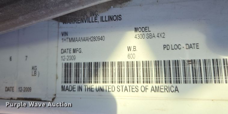 image for item EI4099 2010 International Durastar 4300 dump flatbed truck