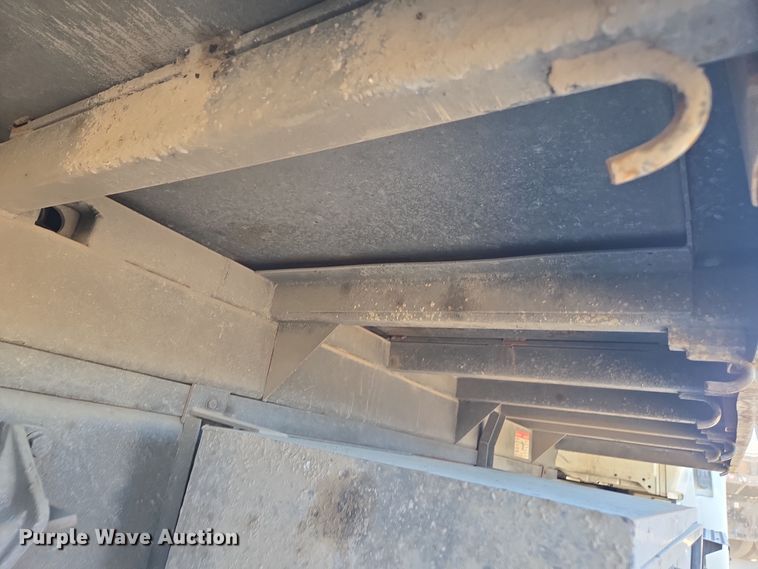 image for item EI4102 2010 International Durastar 4300 dump flatbed truck