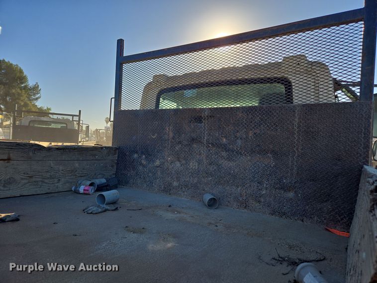 image for item EI4102 2010 International Durastar 4300 dump flatbed truck