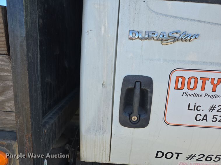 image for item EI4102 2010 International Durastar 4300 dump flatbed truck