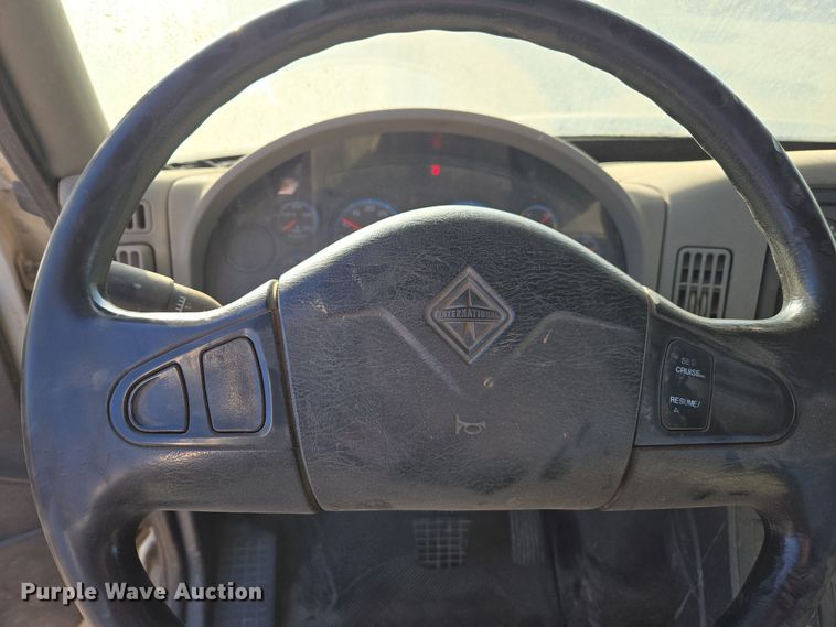 image for item EI4102 2010 International Durastar 4300 dump flatbed truck