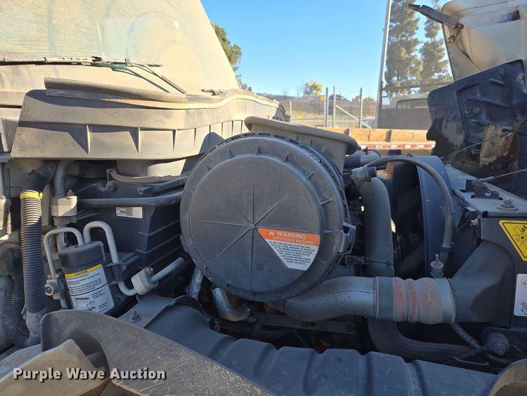 image for item EI4102 2010 International Durastar 4300 dump flatbed truck