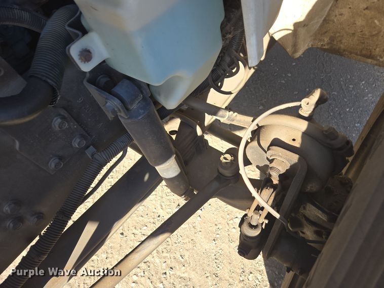 image for item EI4102 2010 International Durastar 4300 dump flatbed truck