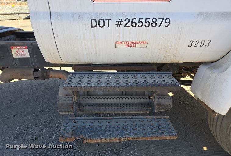 image for item EI4103 2009 Ford  F750 Super Duty XL truck cab and chassis