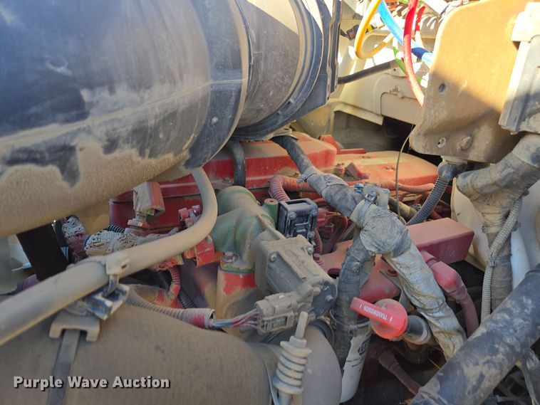 image for item EI4103 2009 Ford  F750 Super Duty XL truck cab and chassis