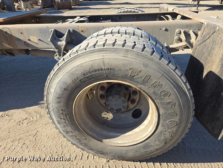 image for item EI4103 2009 Ford  F750 Super Duty XL truck cab and chassis