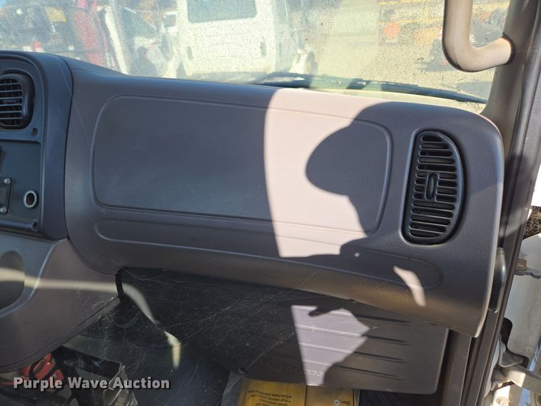 image for item EI4108 2008 Freightliner Business Class M2 truck cab and chassis