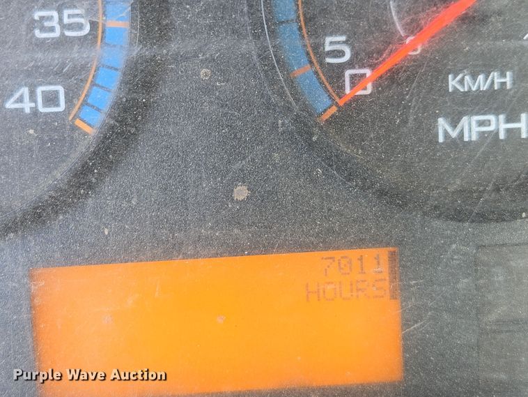 image for item EI4109 2010 International Durastar 4300 truck cab and chassis