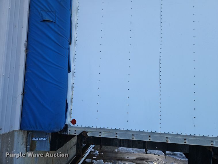 image for item EI8794 2011 Freightliner Business Class M2 box truck