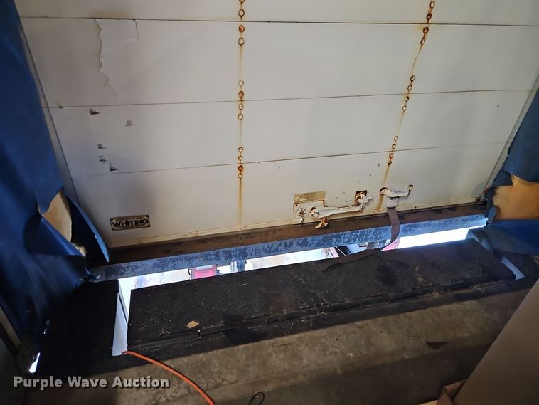 image for item EI8794 2011 Freightliner Business Class M2 box truck