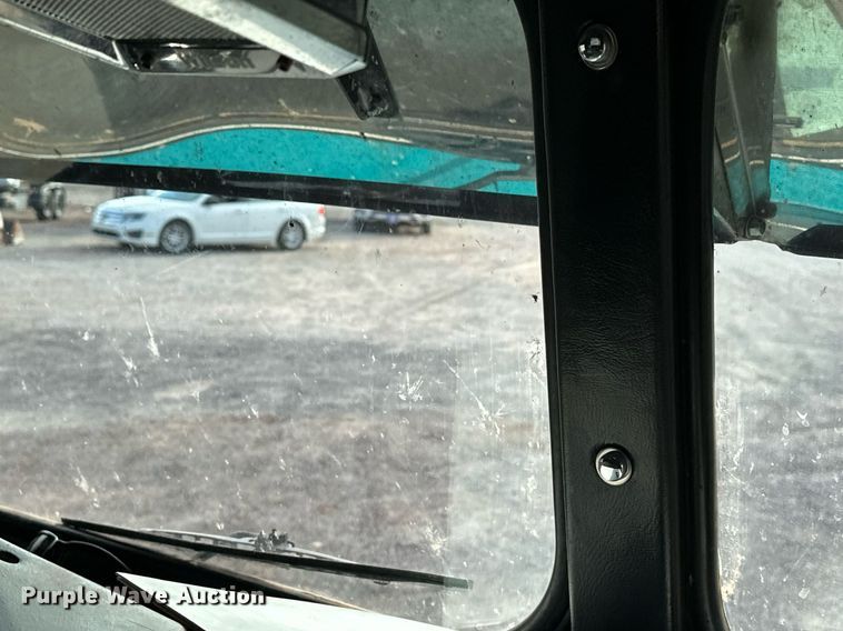 image for item EJ5274 1987 Freightliner semi truck