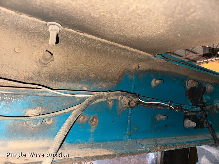 image for item EJ5274 1987 Freightliner semi truck