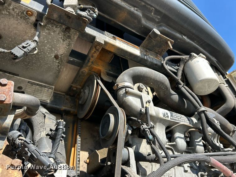 image for item EK2545 2008 Wabash refrigerated van trailer