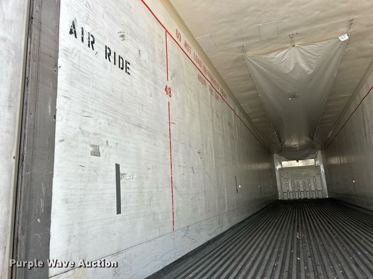 image for item EK2545 2008 Wabash refrigerated van trailer