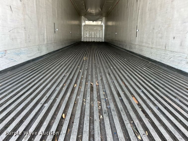 image for item EK2545 2008 Wabash refrigerated van trailer