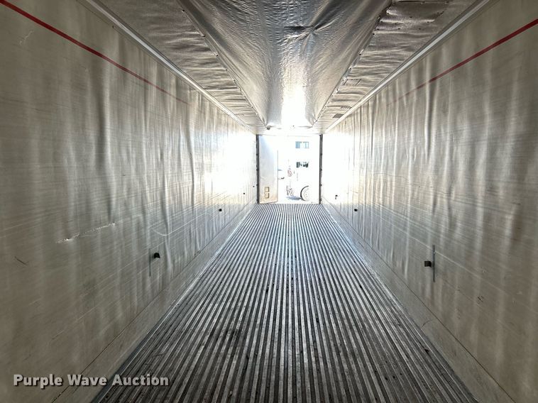 image for item EK2545 2008 Wabash refrigerated van trailer