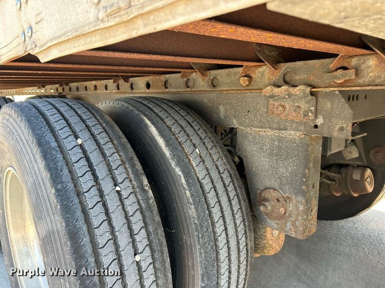 image for item EK2545 2008 Wabash refrigerated van trailer