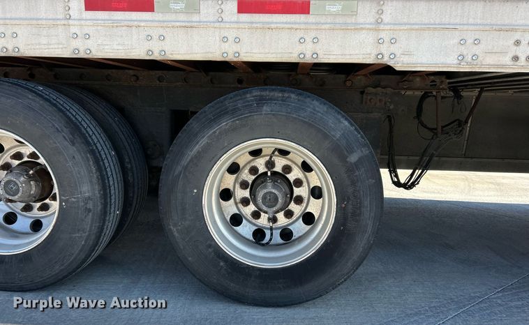 image for item EK2545 2008 Wabash refrigerated van trailer