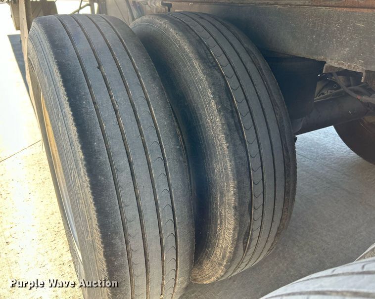 image for item EK2545 2008 Wabash refrigerated van trailer