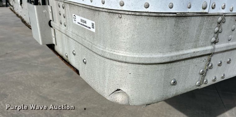 image for item EK2546 2009 Wabash refrigerated van trailer