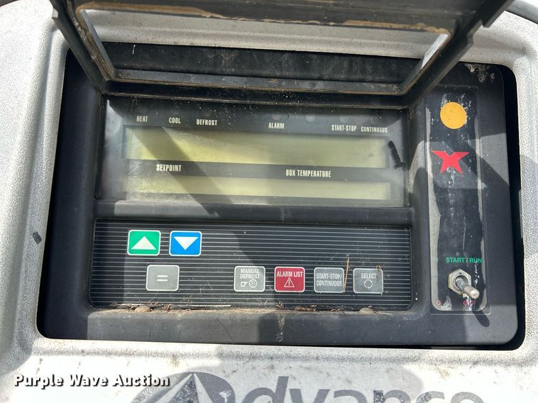 image for item EK2546 2009 Wabash refrigerated van trailer