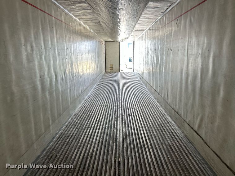 image for item EK2546 2009 Wabash refrigerated van trailer