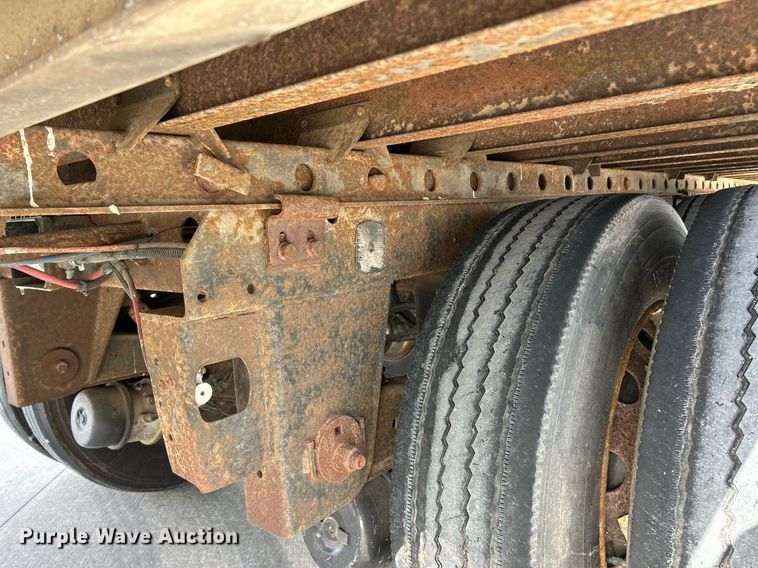 image for item EK2546 2009 Wabash refrigerated van trailer