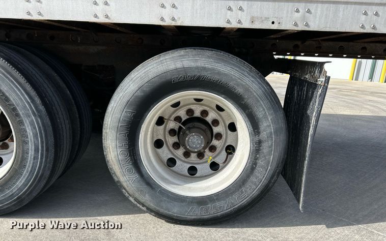 image for item EK2546 2009 Wabash refrigerated van trailer